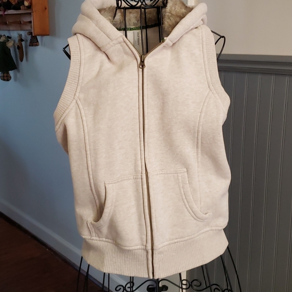 Old Navy Jackets & Blazers - 👚OLD NAVY VEST 👚